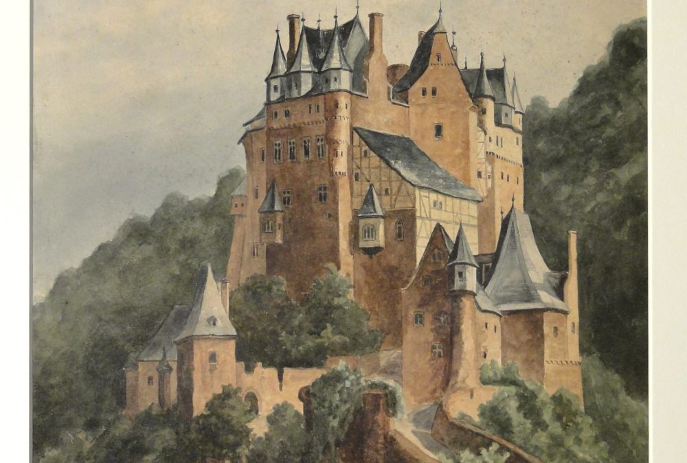Gemaltes Bild zeigt eine Burg umgeben von grünen, bewaldeten Hügeln