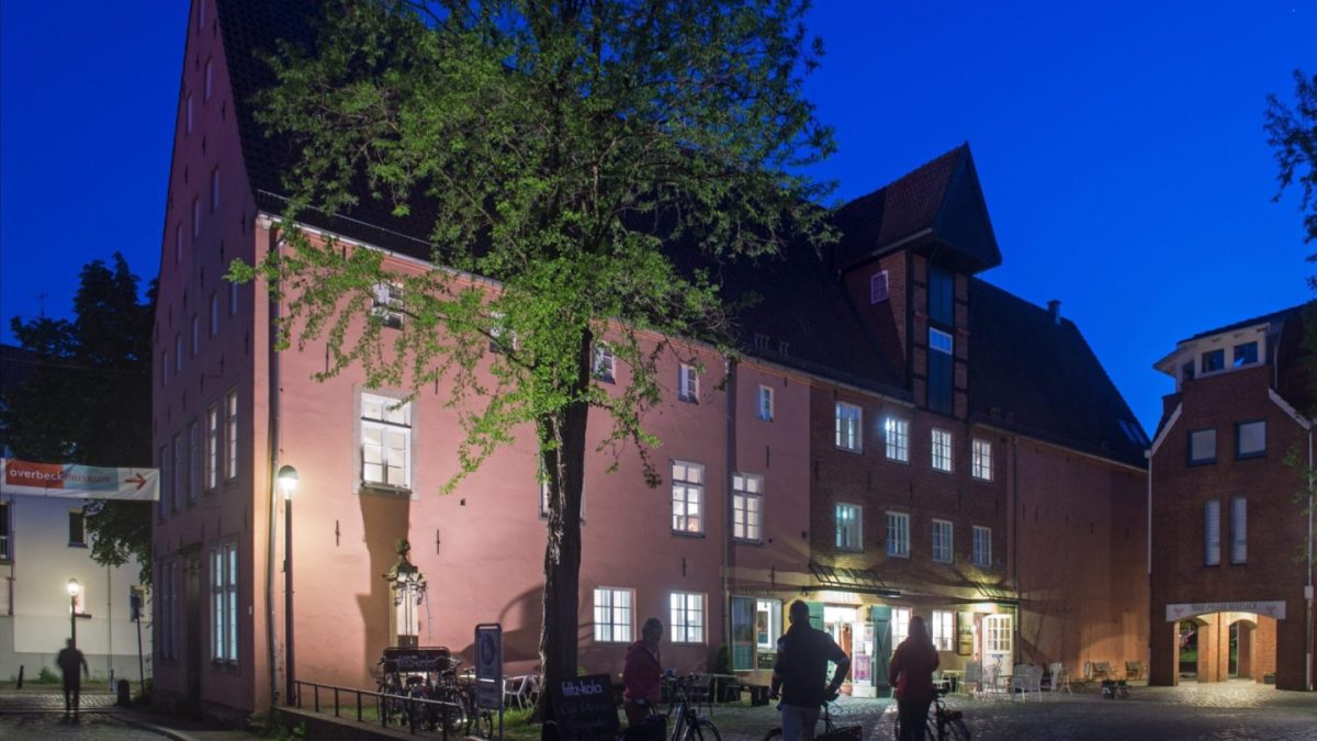 Das Overbeck-Museum bei Nacht