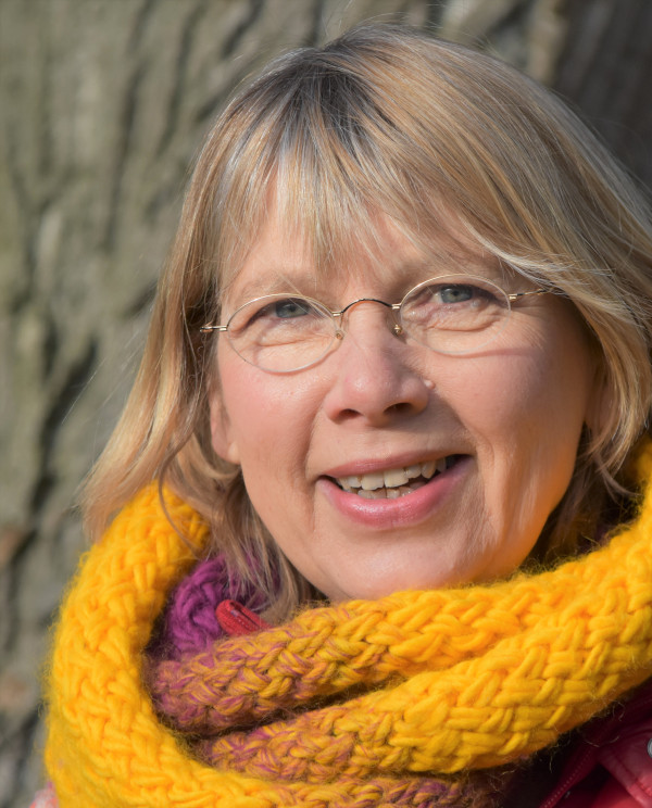 Ursula Pickener: Drei Krimis – eine Autorin
